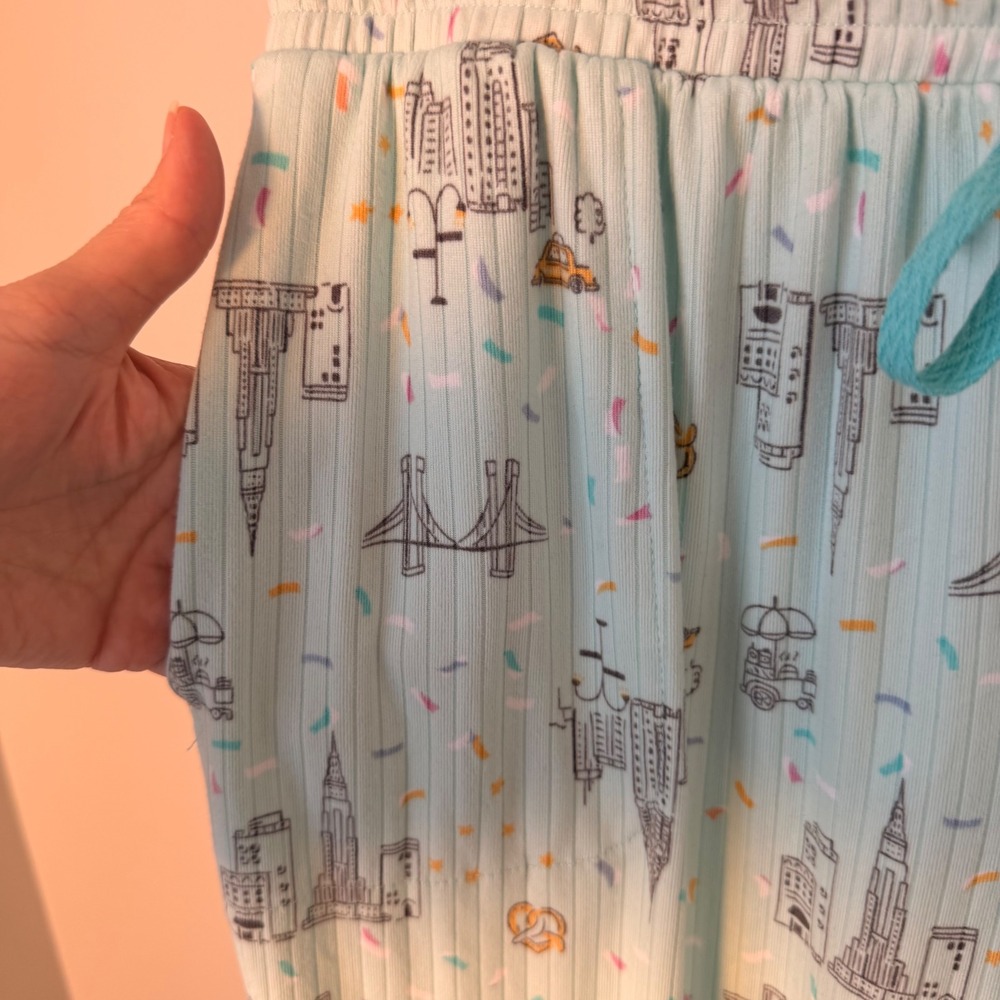 Cuddl Duds Super Soft & Cozy Cityscape 2 Piece Pajamas (LG) Pants Tee Summer - Picture 10 of 12